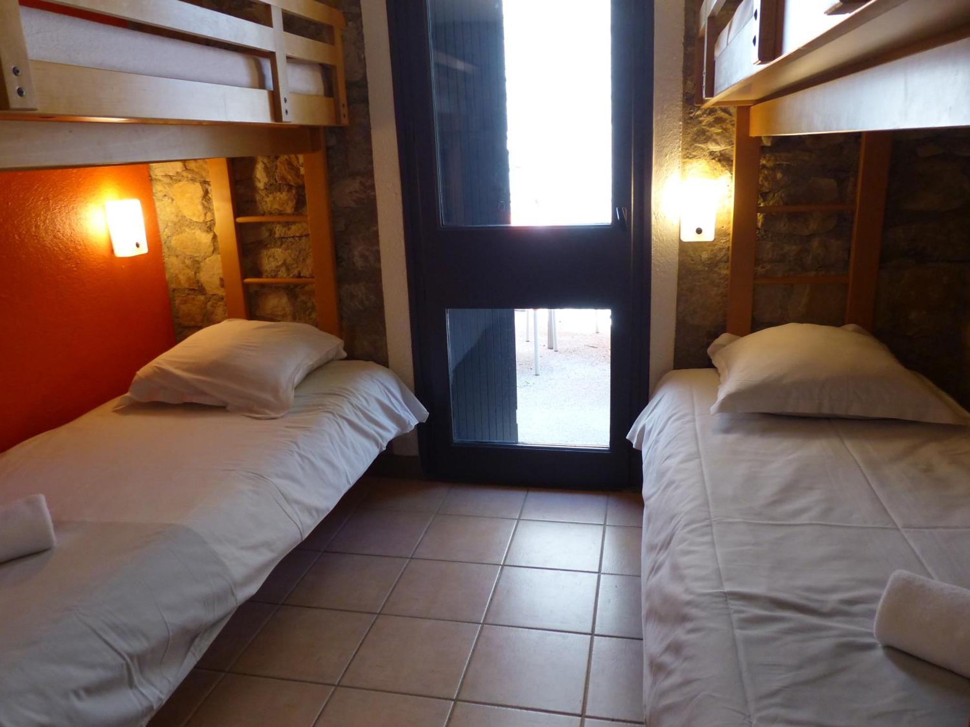 Terres De France - Le Domaine Des Vans Chambonas Ngoại thất bức ảnh